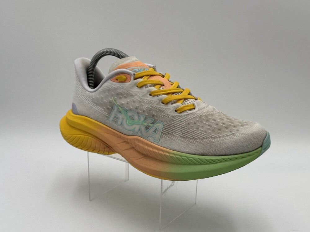 Hoka One One Mach 6 Women’s Size 8B Running Shoes Frost/Starlight Glow